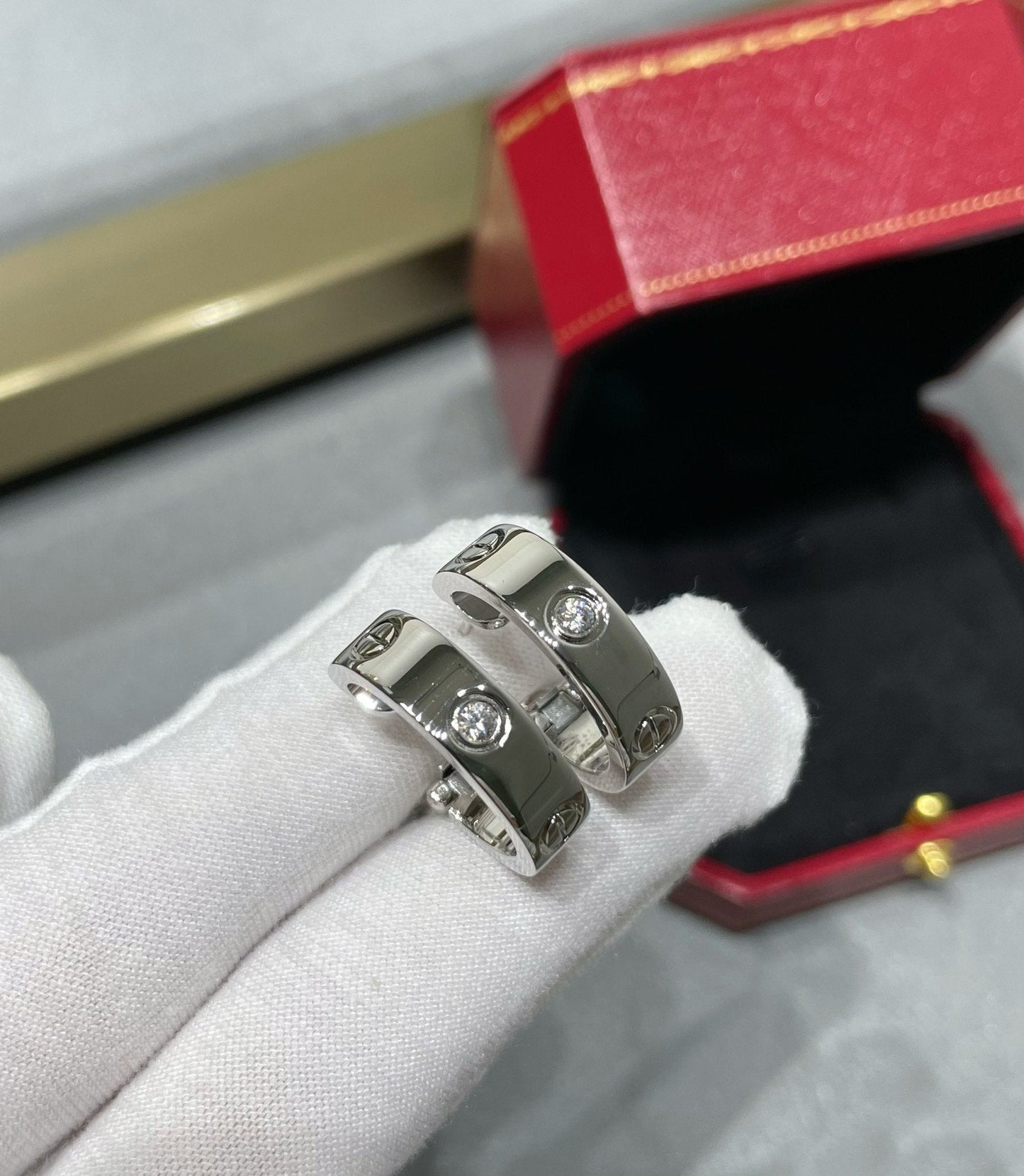 [Eterna Jewels]LOVE 5.5MM 1 DIAMOND EARRINGS
