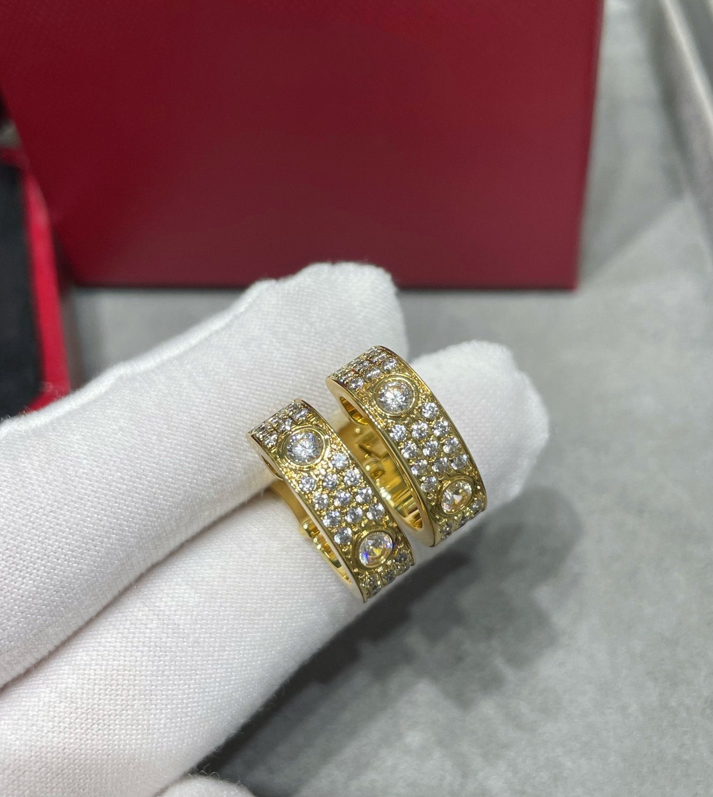 [Eterna Jewels]LOVE 5.5MM DIAMOND PAVED EARRINGS