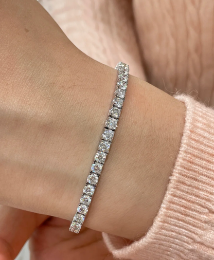 [Eterna Jewels]  CLASSIC BASEBALL BRACELAT, 52 DIAMOND