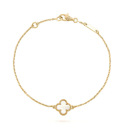 [Eterna Jewels]CLOVER WHITE MOP SINGLE FLOWER BRACELET